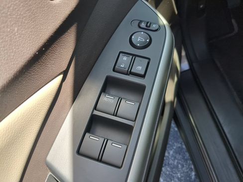 Used 2014 Honda CR-V EX-L image 17