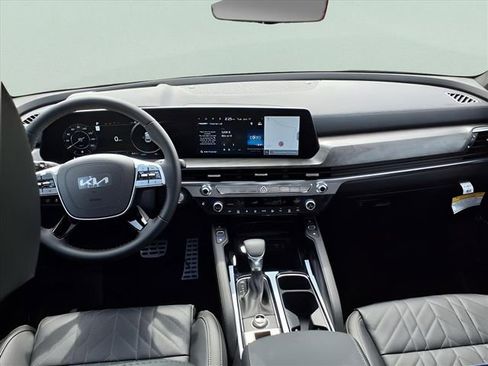 New 2025 Kia Telluride SX Prestige X-Line AWD/4WD image 6