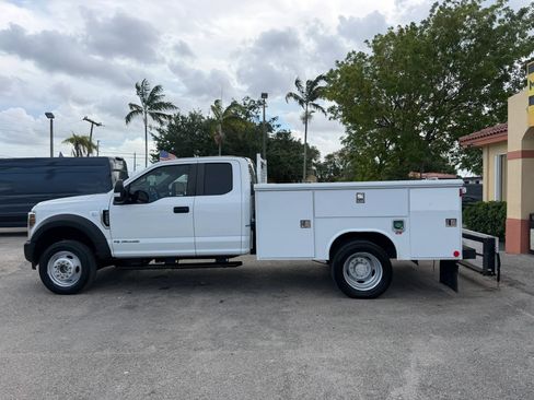 Used 2019 Ford F450 XL w/ Power Equipment Group RWD image 4
