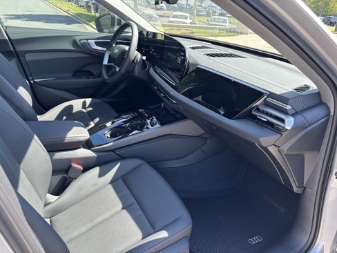 Used 2025 Audi A5 2.0T Premium AWD/4WD image 21