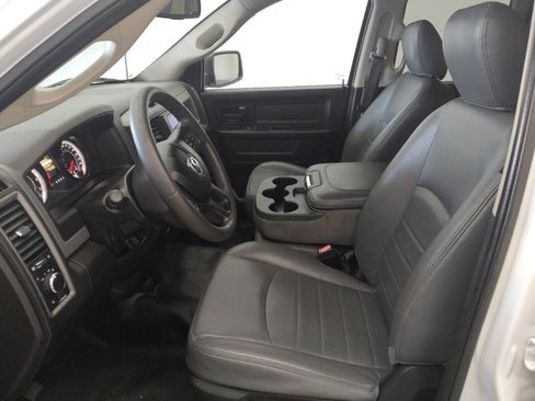 Used 2019 RAM 1500 Tradesman RWD image 17