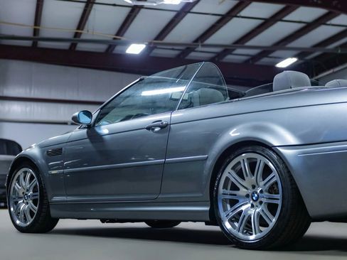 Used 2004 BMW M3 Convertible image 21