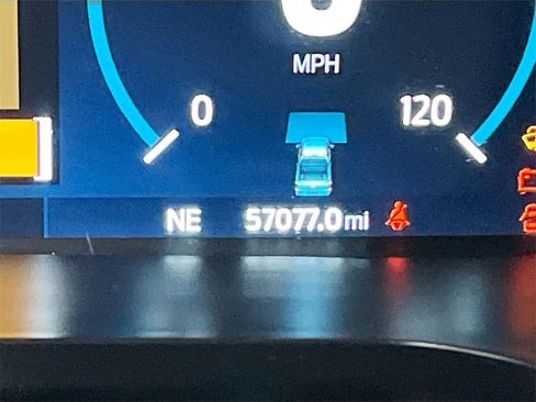 Used 2021 Ford F150 Platinum w/ FX4 Off-Road Package image 12