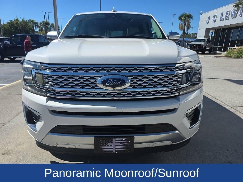 Used 2018 Ford Expedition Max Platinum RWD image 3