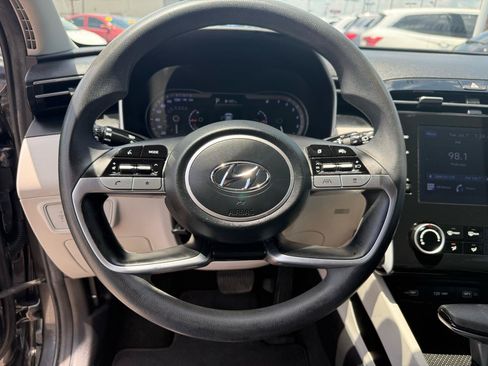 Used 2022 Hyundai Tucson SEL FWD image 15