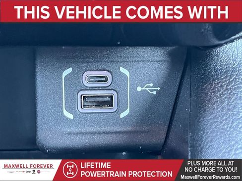 Used 2025 Jeep Compass Sport image 6