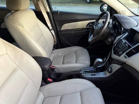 Used 2014 Chevrolet Cruze Diesel image 29