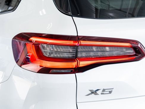 Used 2023 BMW X5 sDrive40i w/ Executive Package image 24