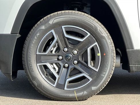New 2026 Jeep Cherokee Limited AWD/4WD image 25