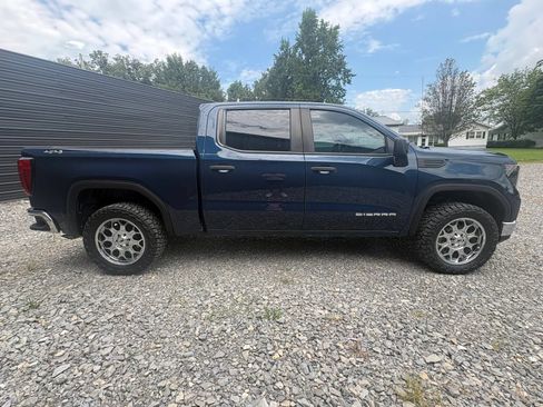 Used 2023 GMC Sierra 1500 Pro AWD/4WD image 4