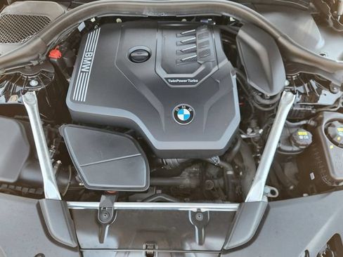 Used 2021 BMW 530i RWD image 32