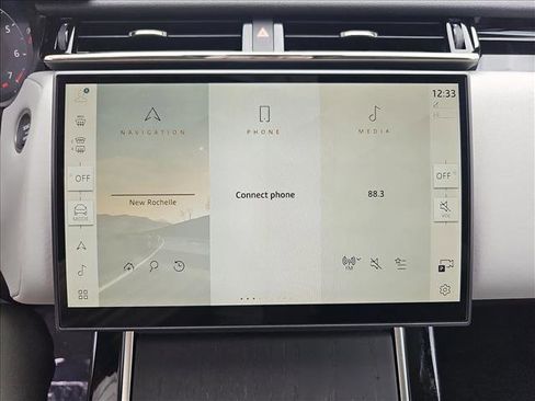 New 2025 Land Rover Range Rover Velar Dynamic SE image 12