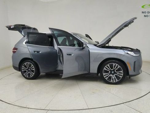 Used 2025 BMW X3 xDrive30i w/ Premium Package AWD/4WD image 71