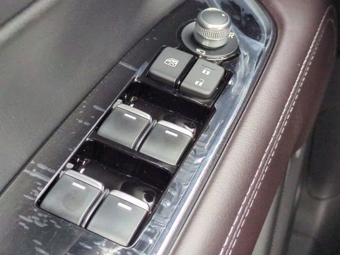 New 2025 MAZDA CX-5 Signature image 21