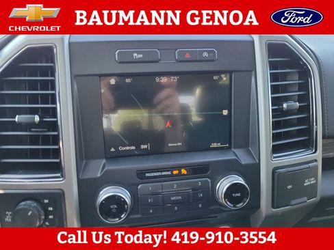 Used 2018 Ford F150 Lariat w/ Equipment Group 502A Luxury AWD/4WD image 18