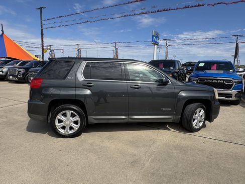 Used 2017 GMC Terrain SLE image 5