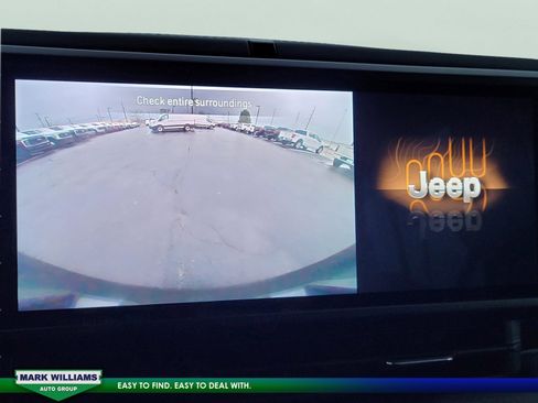 Used 2024 Jeep Wrangler Sahara w/ Safety Group image 53