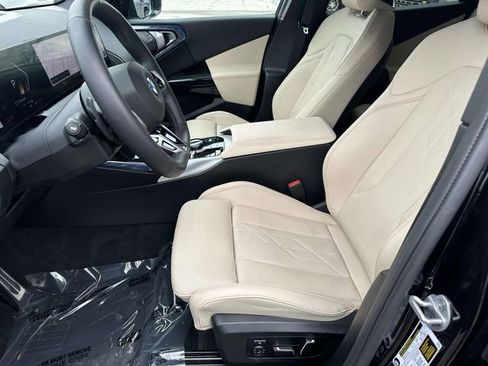 Used 2026 BMW X3 xDrive30 w/ M Sport Package image 24