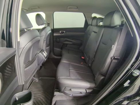 New 2026 Kia Sorento S image 21