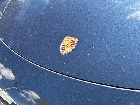 Used 2017 Porsche 911 Carrera image 10