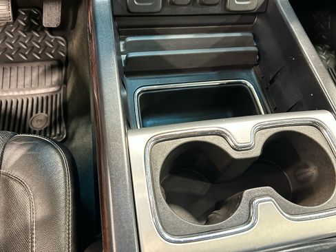 Used 2015 GMC Sierra 2500 SLT w/ Duramax Plus Package AWD/4WD image 16