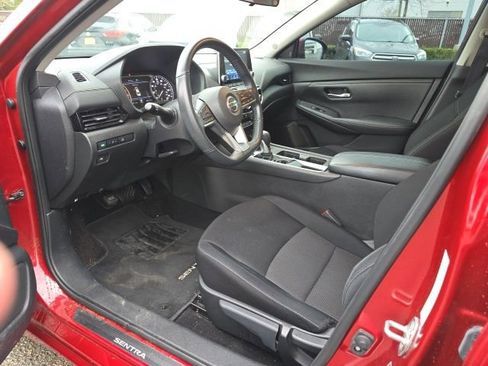 Used 2023 Nissan Sentra SV w/ Trunk Package image 16