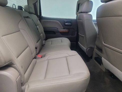 Used 2018 GMC Sierra 1500 SLT w/ SLT Premium Package image 19