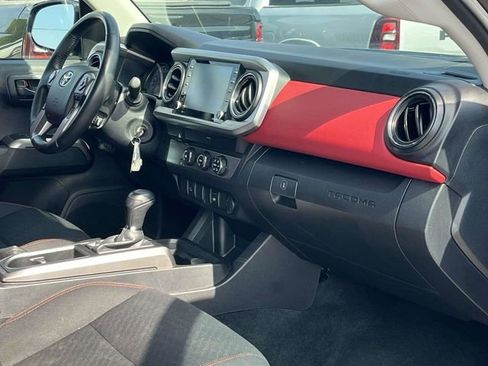 Used 2023 Toyota Tacoma SR5 RWD image 23