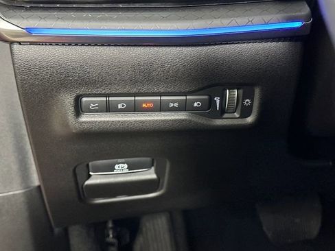 Used 2025 Jeep Wagoneer S Limited image 18