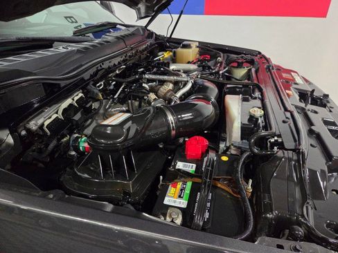 Used 2017 Ford F250 Lariat w/ Lariat Ultimate Package image 98