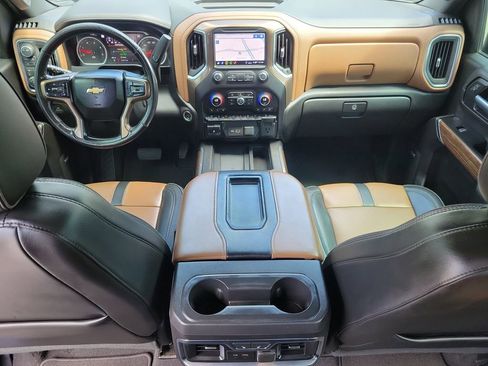 Used 2020 Chevrolet Silverado 3500 High Country w/ Z71 Off-Road Package AWD/4WD image 15
