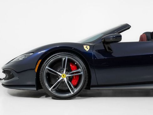 Used 2024 Ferrari 296 GTS RWD image 11