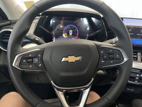 Used 2026 Chevrolet Trax LT w/ Driver Confidence Package FWD image 13