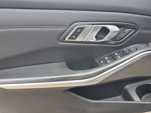 Used 2022 BMW M3 RWD image 27