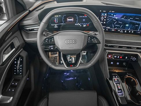 New 2025 Audi SQ5 Premium Plus image 14