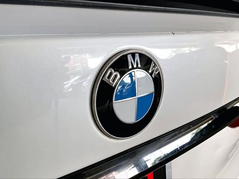 Used 2020 BMW X7 xDrive40i w/ M Sport Package AWD/4WD image 30