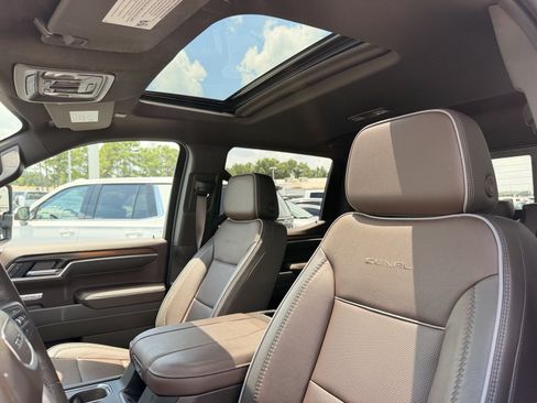 Used 2026 GMC Sierra 1500 Denali AWD/4WD image 41