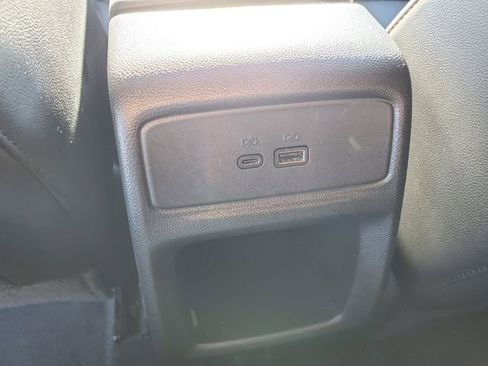 Certified 2024 Chevrolet Trax RS w/ Driver Confidence Package FWD image 14