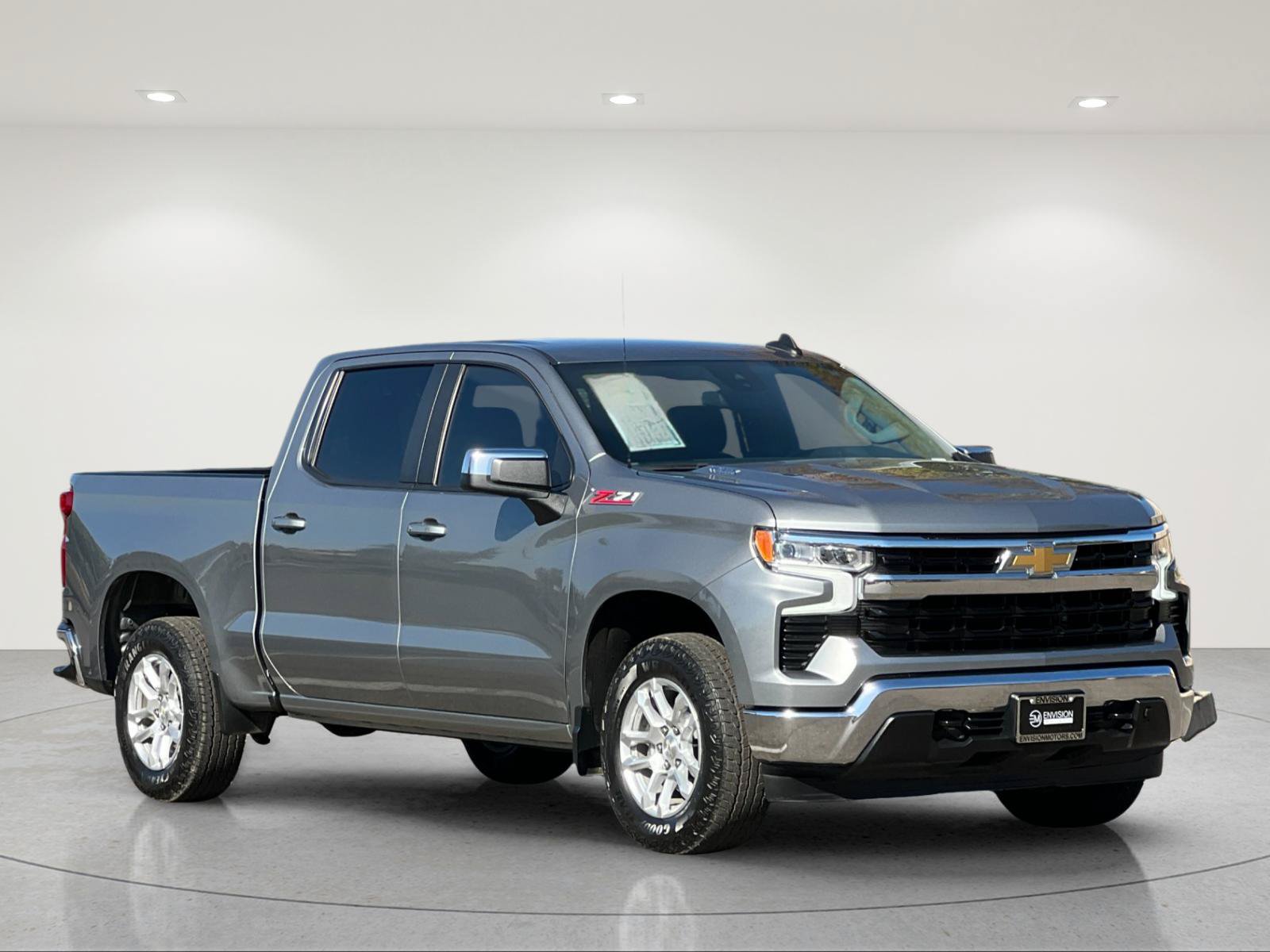 Used 2023 Chevrolet Silverado 1500 LT w/ Z71 Off-Road Package AWD/4WD image 7