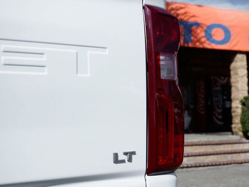 Used 2024 Chevrolet Silverado 3500 LT w/ Convenience Package image 44