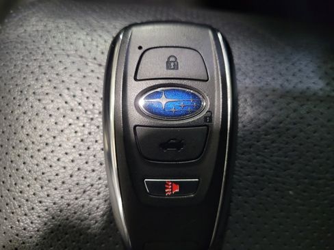 Used 2020 Subaru Ascent Limited w/ Technology Package AWD/4WD image 32