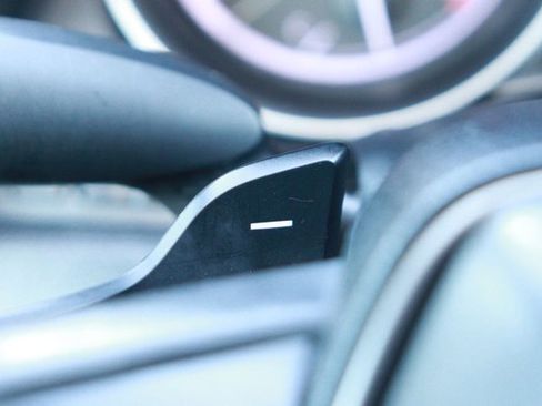 Used 2021 Toyota Camry SE w/ Carpet Mat Package (TMS) FWD image 20