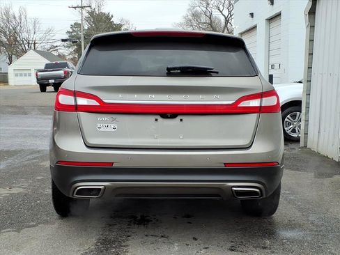 Used 2016 Lincoln MKX Reserve w/ Technology Package image 4