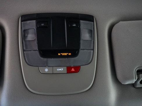 Used 2022 Kia Sorento EX FWD image 28