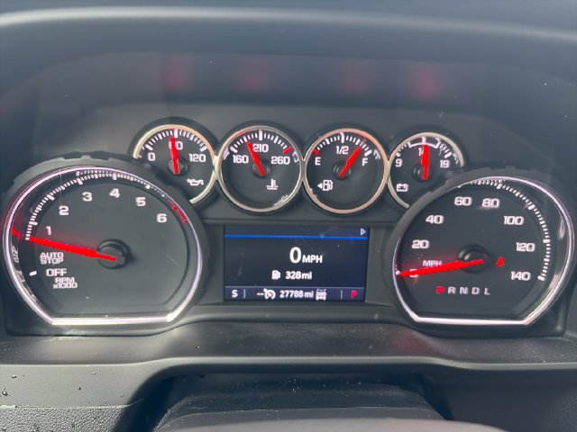 Used 2021 Chevrolet Silverado 1500 RST AWD/4WD image 15