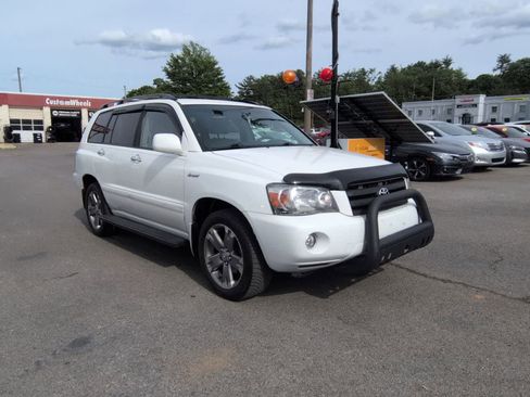 Used 2006 Toyota Highlander 2WD V6 image 2