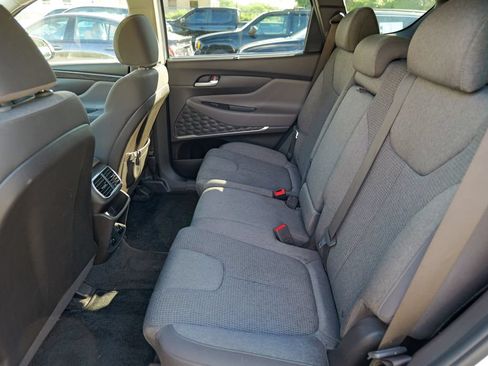 Used 2019 Hyundai Santa Fe SEL AWD/4WD image 14
