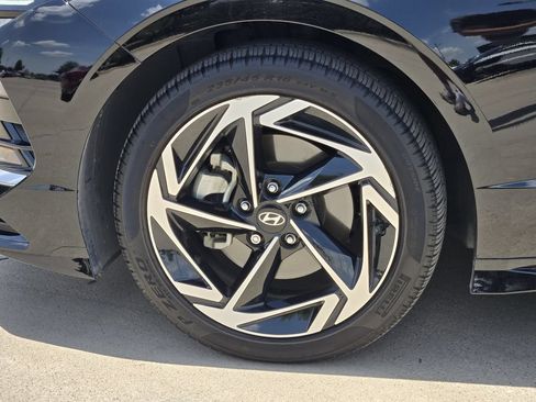 Used 2024 Hyundai Sonata SEL w/ Convenience Package FWD image 17
