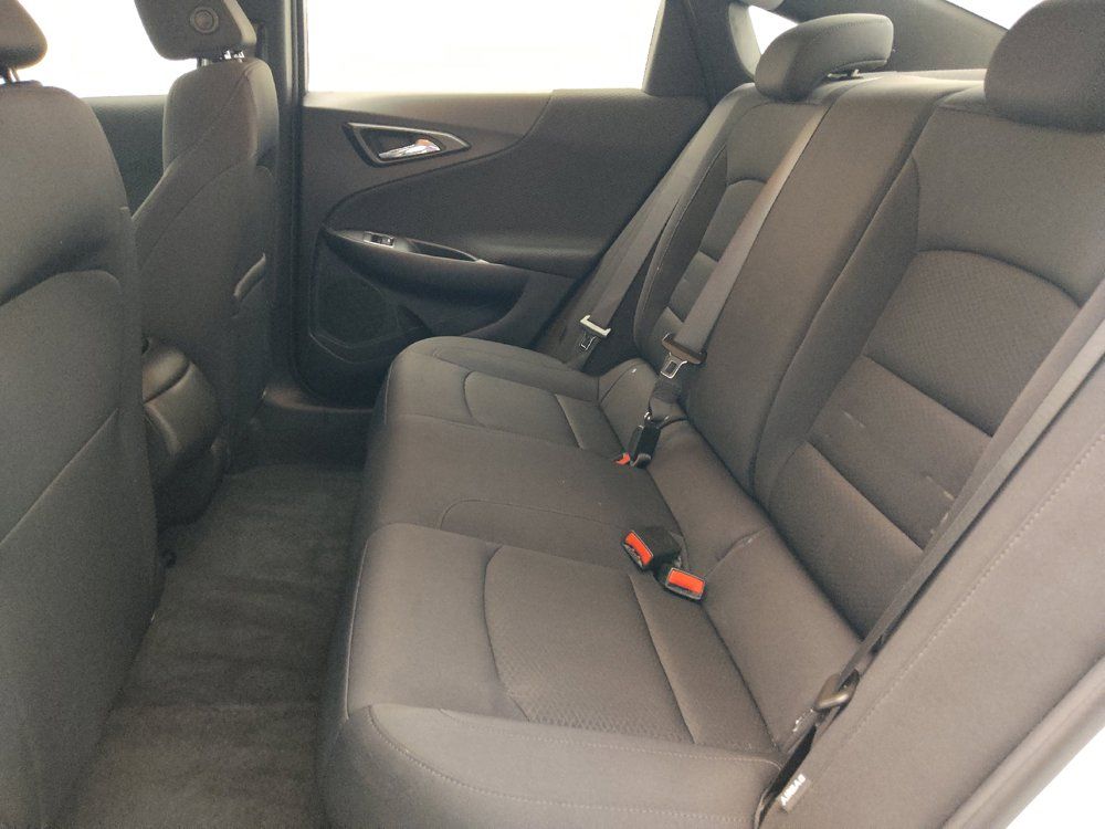 Used 2023 Chevrolet Malibu LS FWD image 18