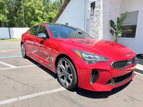 Used 2018 Kia Stinger GT2 image 22